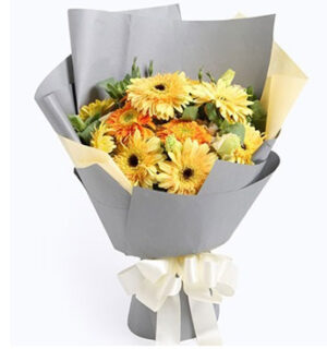 carnation gerbera hand bouquet