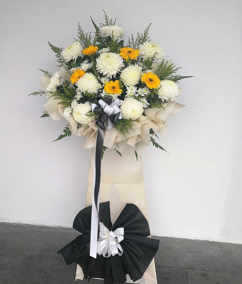 condolence funeral sympathy wreath stand cof condolence funeral sympathy wreath stand