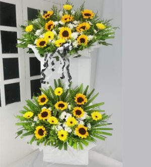 condolence funeral sympathy wreath stand