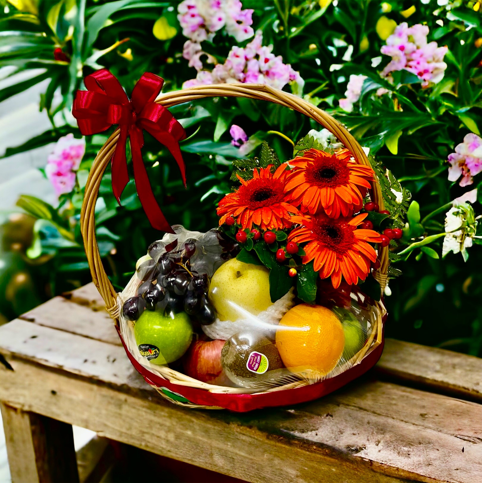FFB0007D_FRUIT_BASKET