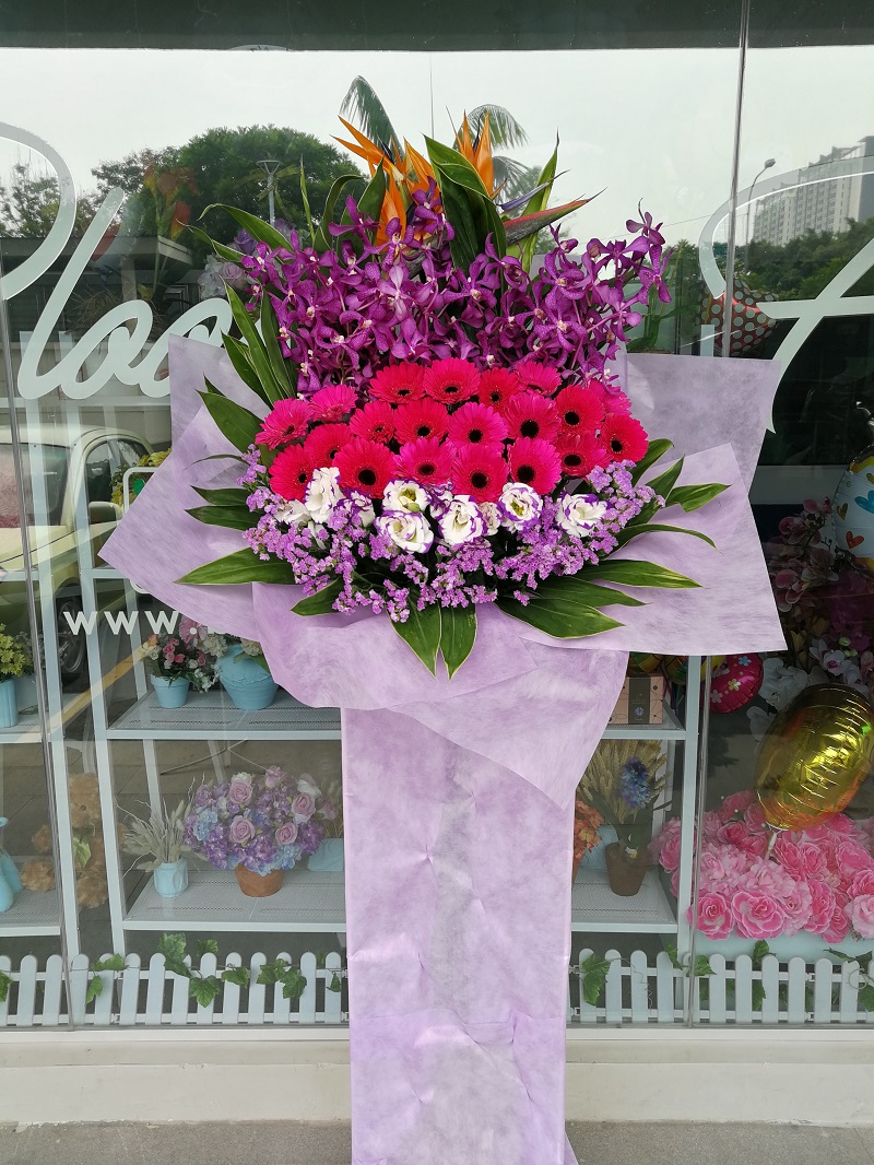 SA202-1 grand opening / congratulatory arrangement