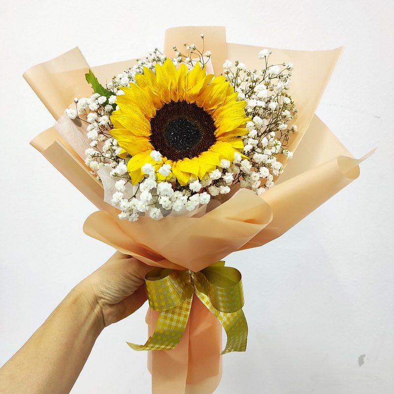 HS0100 Hand Bouquet