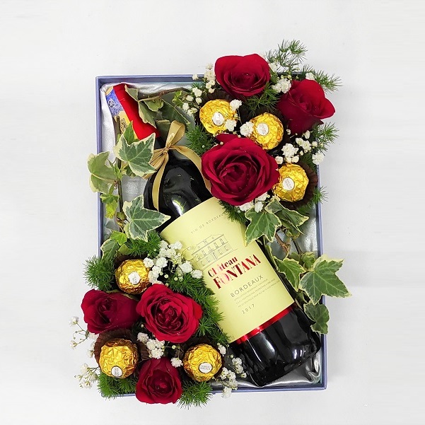 BA056A flower box with champagne wine