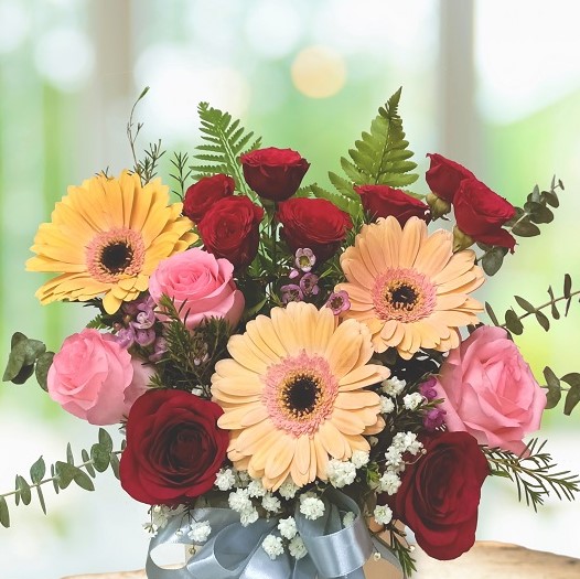 Get Flower Bouquet Delivery For The Special Day