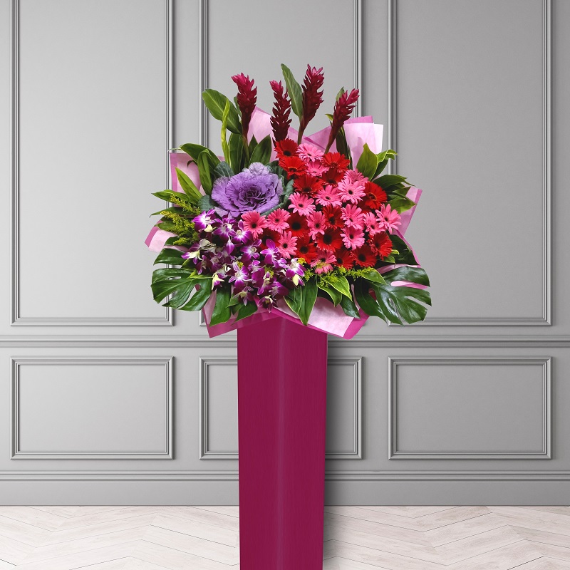 Modern,Classic,Gray,Empty,Interior,With,Wall,Panels,And,Wooden