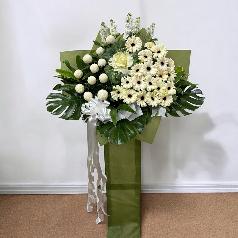 CO1041_FUNERAL_CONDOLENCE_FLOWER